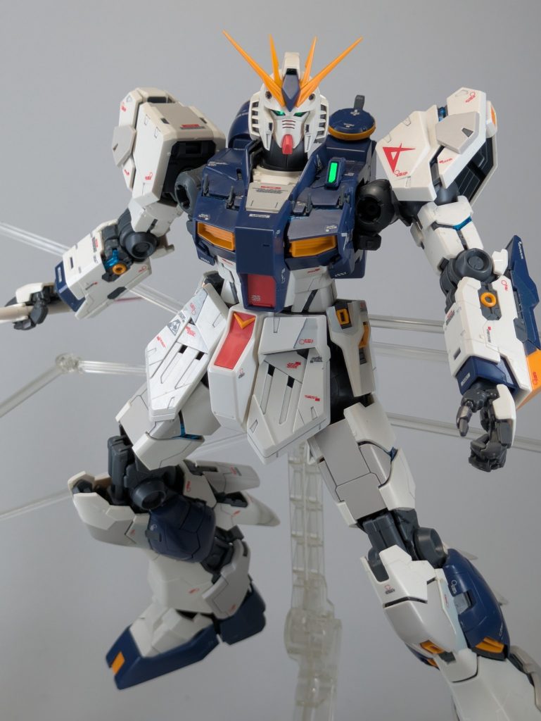 MG νガンダム Ver.Ka–3枚目/制作者：MAZI