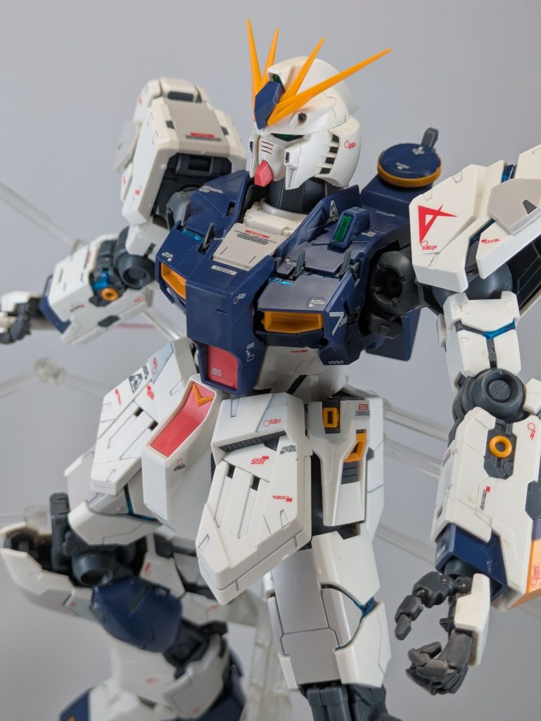 やっぱνガンダムはかっこいいです。見てくれてありがとうございました。(*^^*)