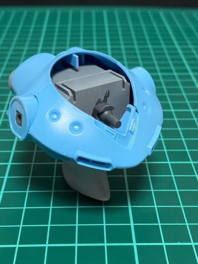 ハイゴッグの基本工作頭部分割とモノアイ可動化