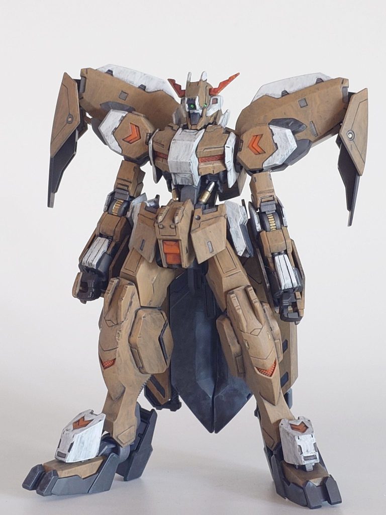 こちらはウォッシングの後の仮組状態での一枚です最後に素組と塗装レシピを載せて※【AG（アクリルガッシュ）】です下地：G ガンメタサフ白： 【AG】青+白ダークブラウン： 【AG】カーキ色+茶色+白+黒オレンジ： C オレンジ黒： C グラファイトブラック金 ：４アーティストマーカー緑：【AG】ライムグリーン&nbsp;&nbsp;フィルタリング：油彩　オリジナルのダークグレー（黒+白+青）フィルタリング（黒の部分）：T グレイドッティング：ホルベイン 油絵具　色々トップコート：G 半光沢&nbsp;