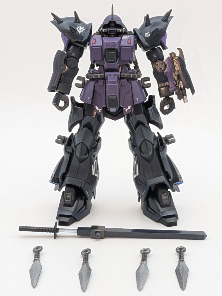 武器も塗り分けて金属感を出しています。
