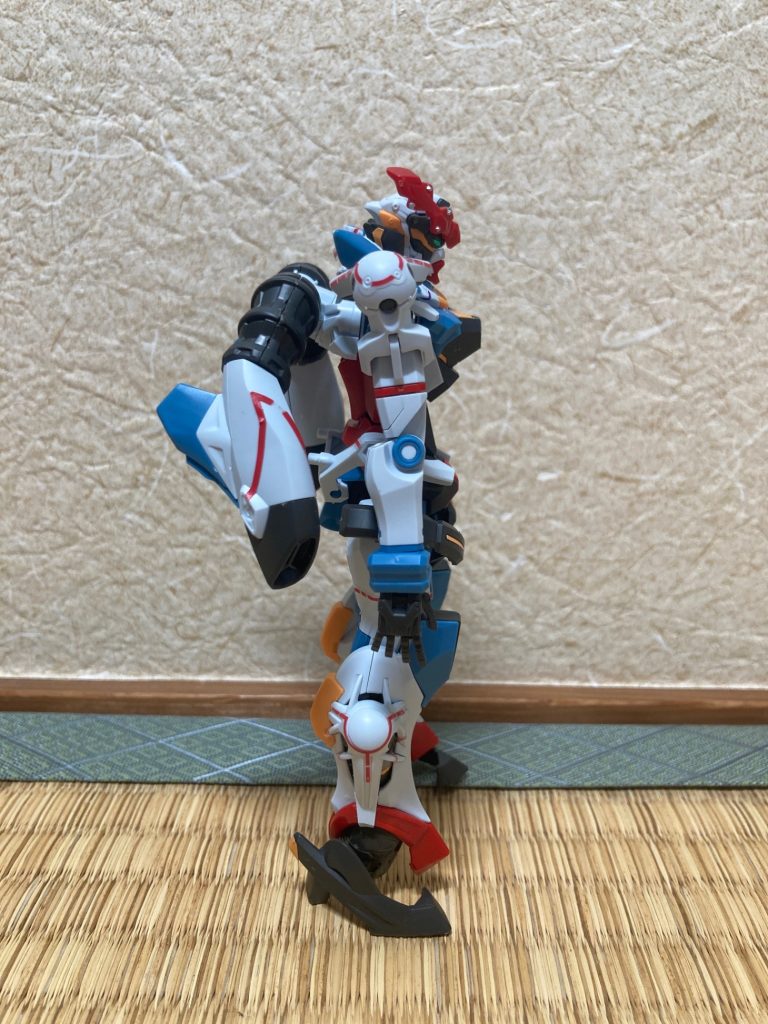バックパックのシールが片方切れました(gundam-kao10)