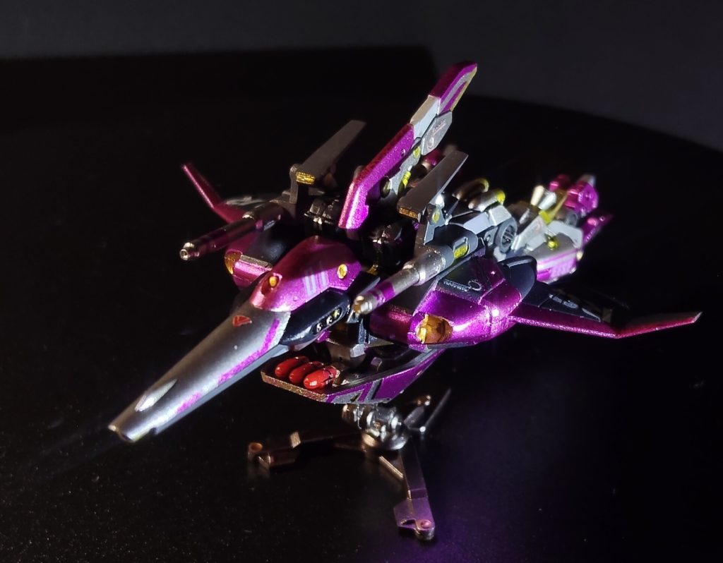 14.&nbsp;&nbsp;&nbsp;&nbsp;戦闘機というよりもレーシングマシンみたいに見えるエロさが気に入っています。