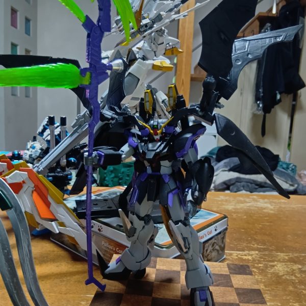 5機完成まで、あと少し(gundam-kao5)約２年かかってしまいました(gundam-kao9)オペレーションメテオ(gundam-kao6)デス（5枚目）