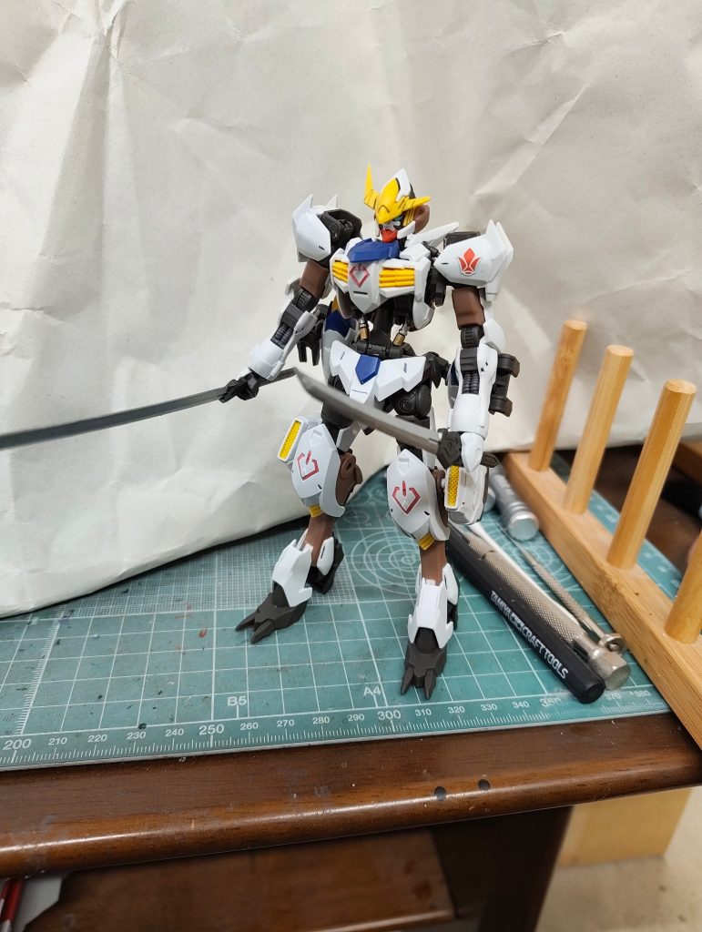 HG ガンダムバルバトス　アダプト