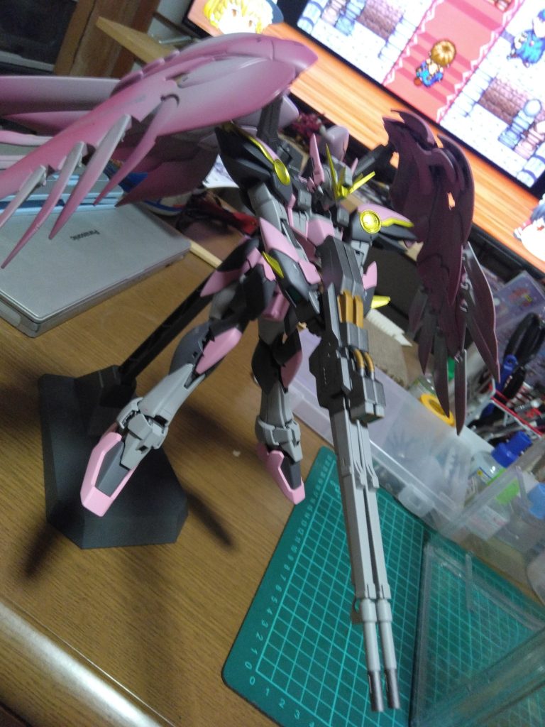 MG ウイングガンダムゼロカスタム　桜–2枚目/制作者：hiro60n