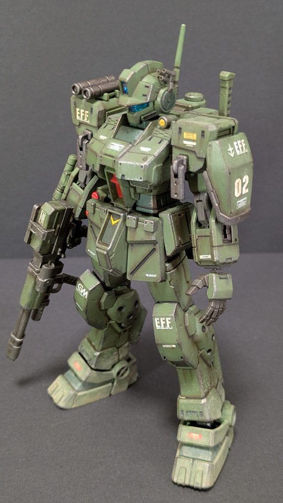ガンプラ復帰してからずっと欲しかったやつで、ミリタリーものが好きってのもあって一目惚れしたジムスパルタン。でもプレバンだし、レアだし、だからそこらに売ってなくて、でも先日ふらっと寄った中古ショップにあったんです、更に箱の傷みで相場より安くなっていたので、迷わず買ってしまいました(⁠*⁠´⁠ω⁠｀⁠*⁠)/なんというか、片思いでずっと好きだった子が失恋して、自分が相談役になり慰めていたら、距離が縮まり自分に靡いて付き合う事になった時のような感覚でした(そんな経験はない)
