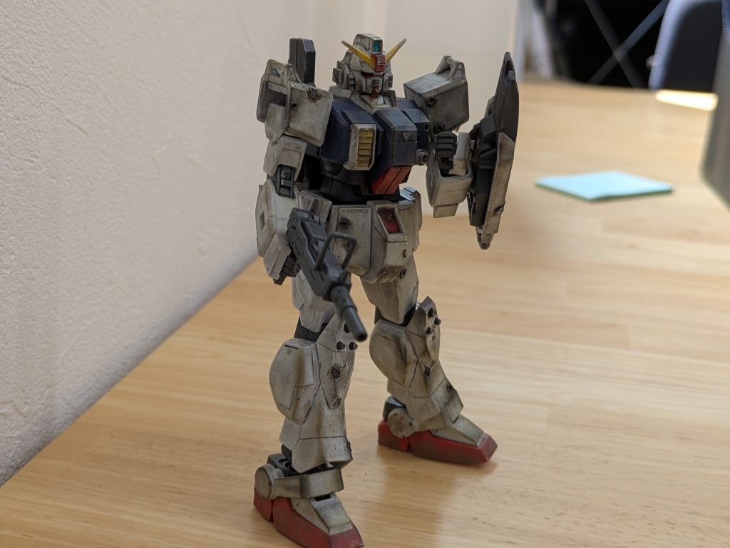 陸戦ガンダムダメージウェザリング塗装–4枚目/制作者：のぶのすけ