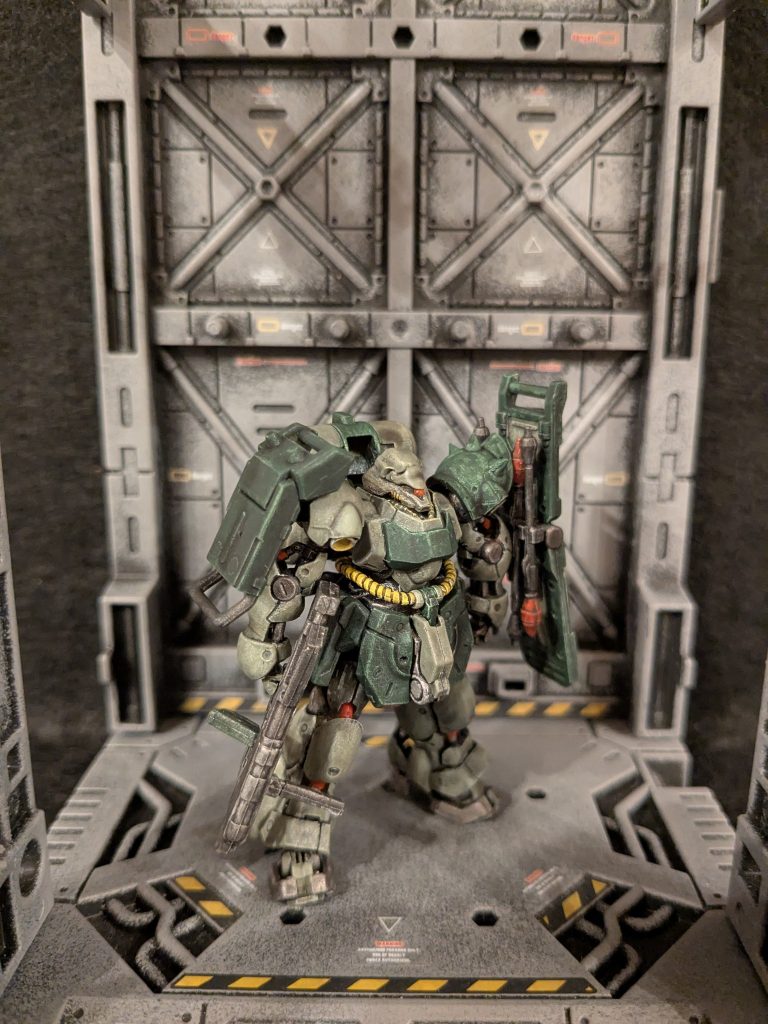 初アーティファクトパーツが小さく老眼には大変でした。
