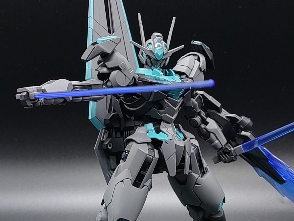 18 ガンダムエアリアル–2枚目/制作者：車庫モデラー