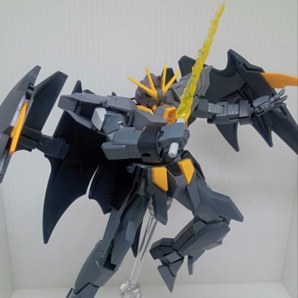 ガンダムアッシュウィング