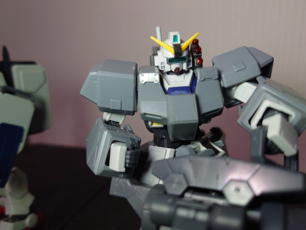 陸戦型ガンダム(チョバムアーマー装着)