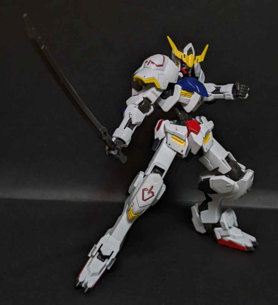 というか、メイスやら太刀やら特に名前は付いてなかった模様w(zaku-kao10)無駄にカッコいい名称のSEEDシリーズとは偉い違いですねwww(zaku-kao5)