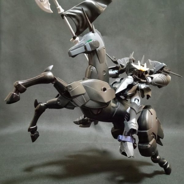ガンダム デュラハンナイト