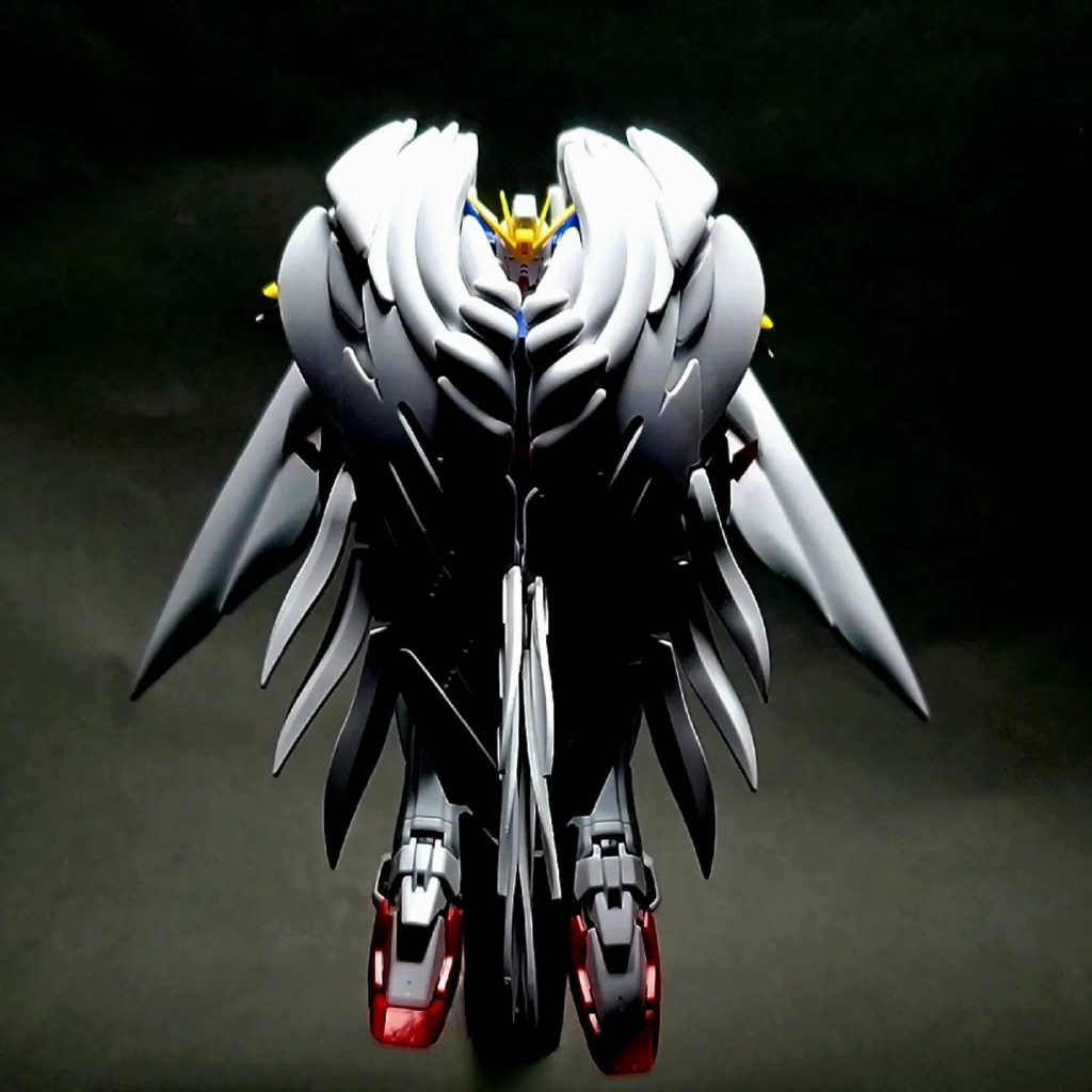 RGウイングガンダムゼロ EW–4枚目/制作者：MAN