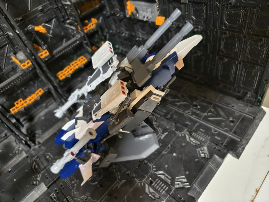 結果的に、こちらもより重爆撃機っぽくなってよかったと思います。