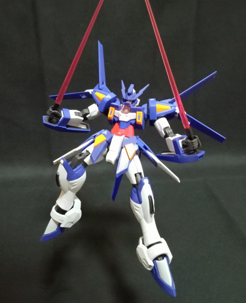 頭部〜腰部：AGE-2マグナム腕部：AGE-3脚部：ライジングフリーダム