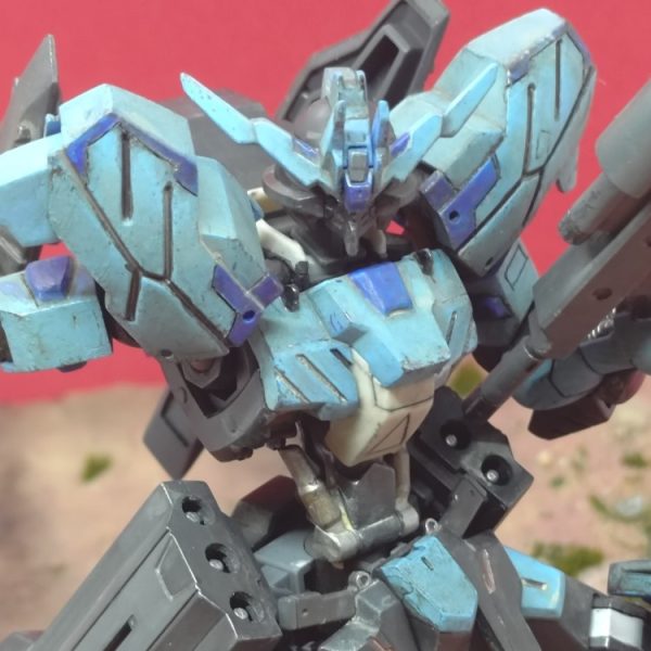 HGガンダムヴィダール