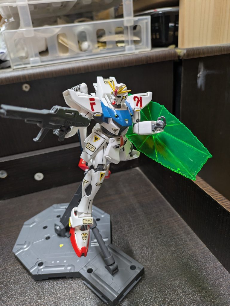 旧キット 100/1 F91–3枚目/制作者：かいがら