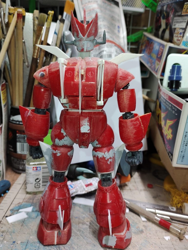 耳はランナーの角部分またゾゴックが手に入れば第三弾(たぶん東映系)を作りたいですね。