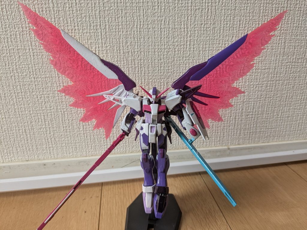 ブンドドその2、大型武器2つを構えて１枚。エフェクトもセットで譲っていただけたので、やっぱりやってみたかったこのワンアクション。