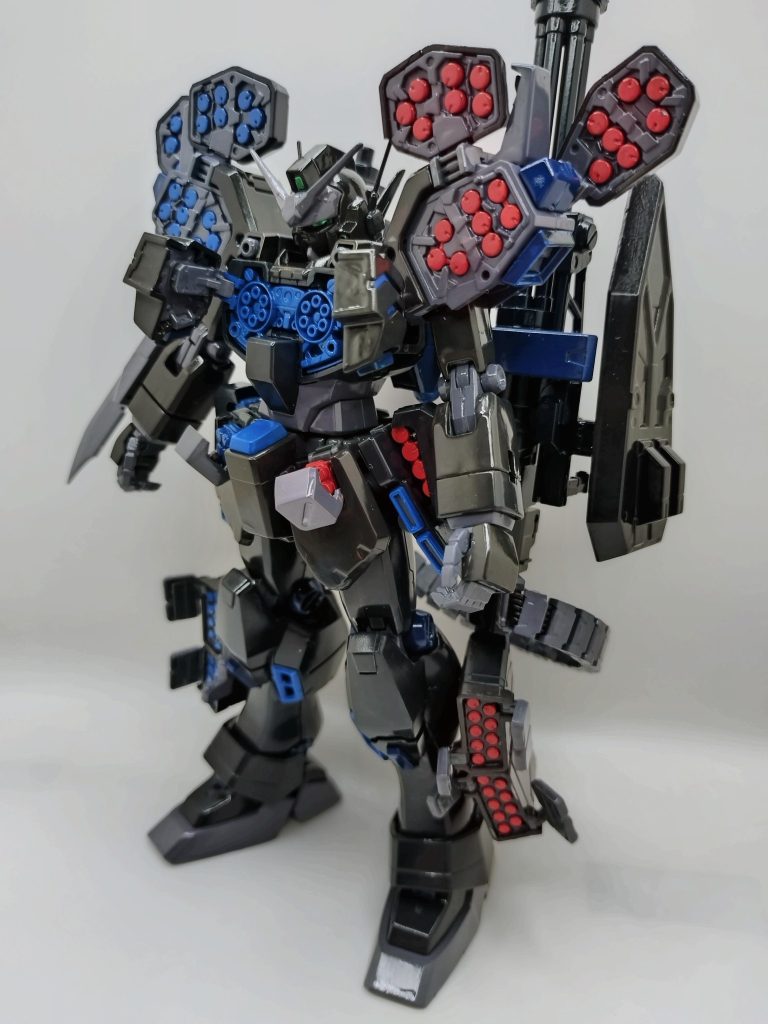 ヘビーアームズはゴツい？イメージなんですが、ダーク系でまとめてみたら、何かスリムな感じに仕上がり。