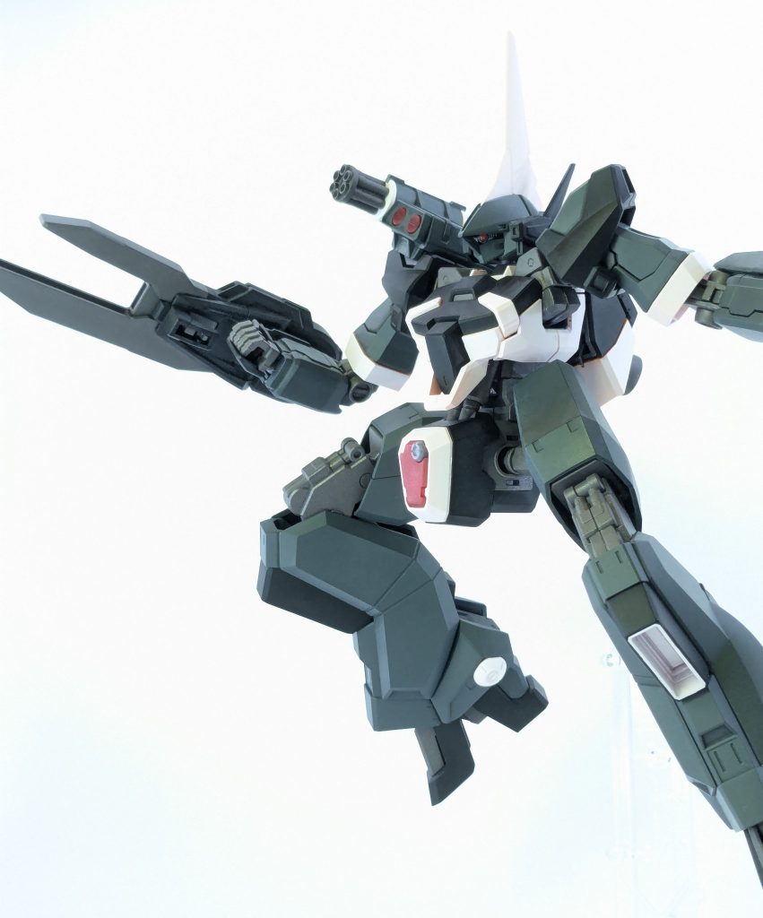 なんとかミキシングコン2作目が間に合いました（1週間でミキシング＋塗装でした(zaku-kao9)）&nbsp;