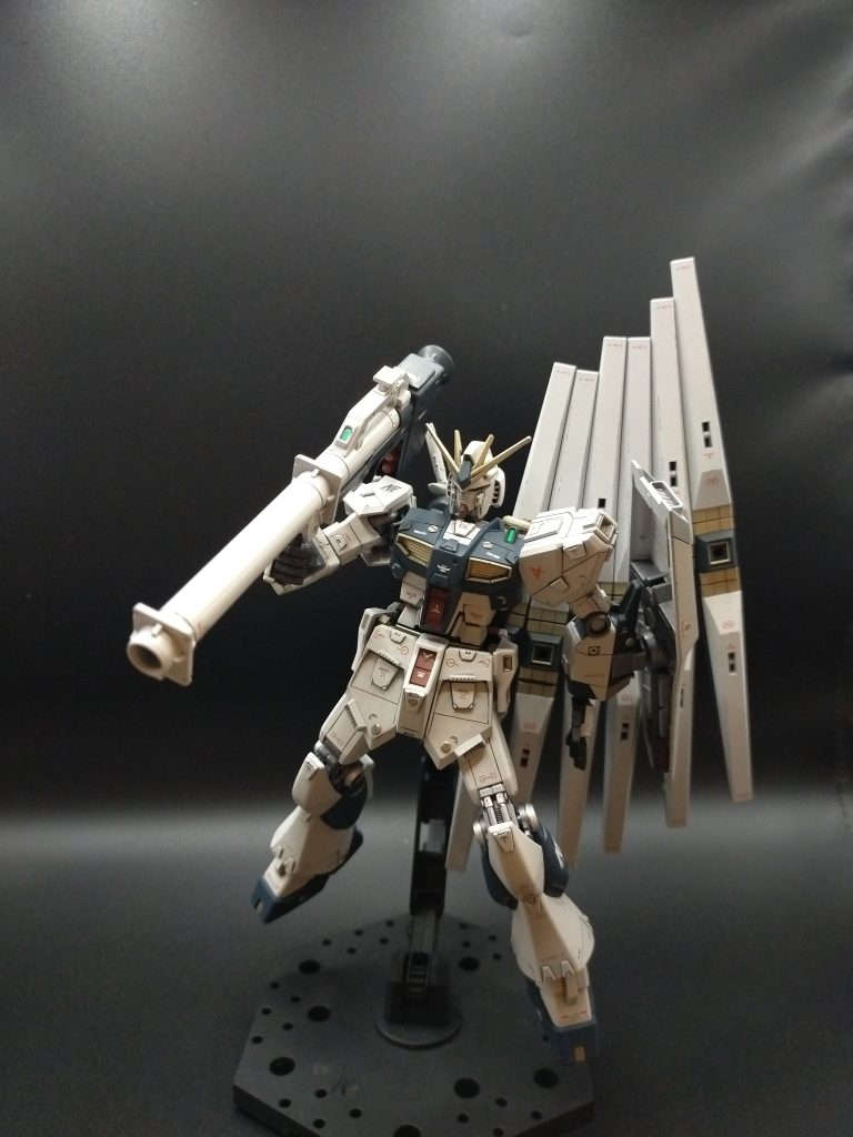 EG νガンダム ファンネル付き–4枚目/制作者：jejejejegan