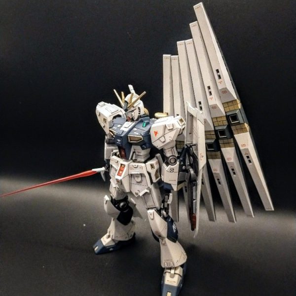 EG νガンダム ファンネル付き