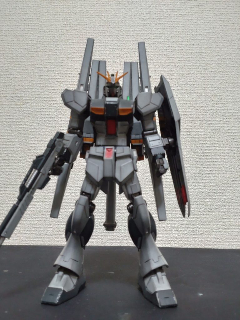 HG  νガンダム–3枚目/制作者：pm