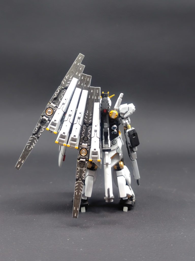 アーティファクト　νガンダム–2枚目/制作者：ホロスケ