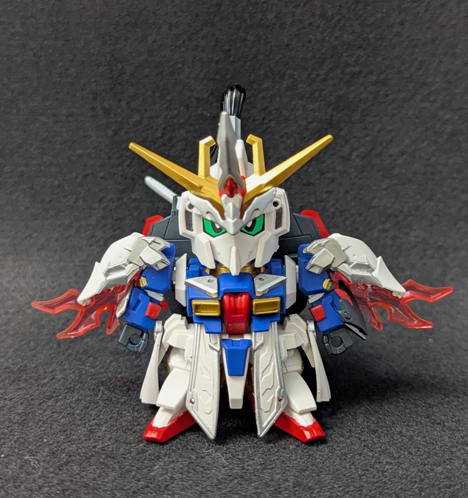 続いて小次郎Zガンダム正面金色+青色メイン配色の武蔵と対になるように銀色+白色をメインにしてみましたが少し地味だったかも😅&nbsp;