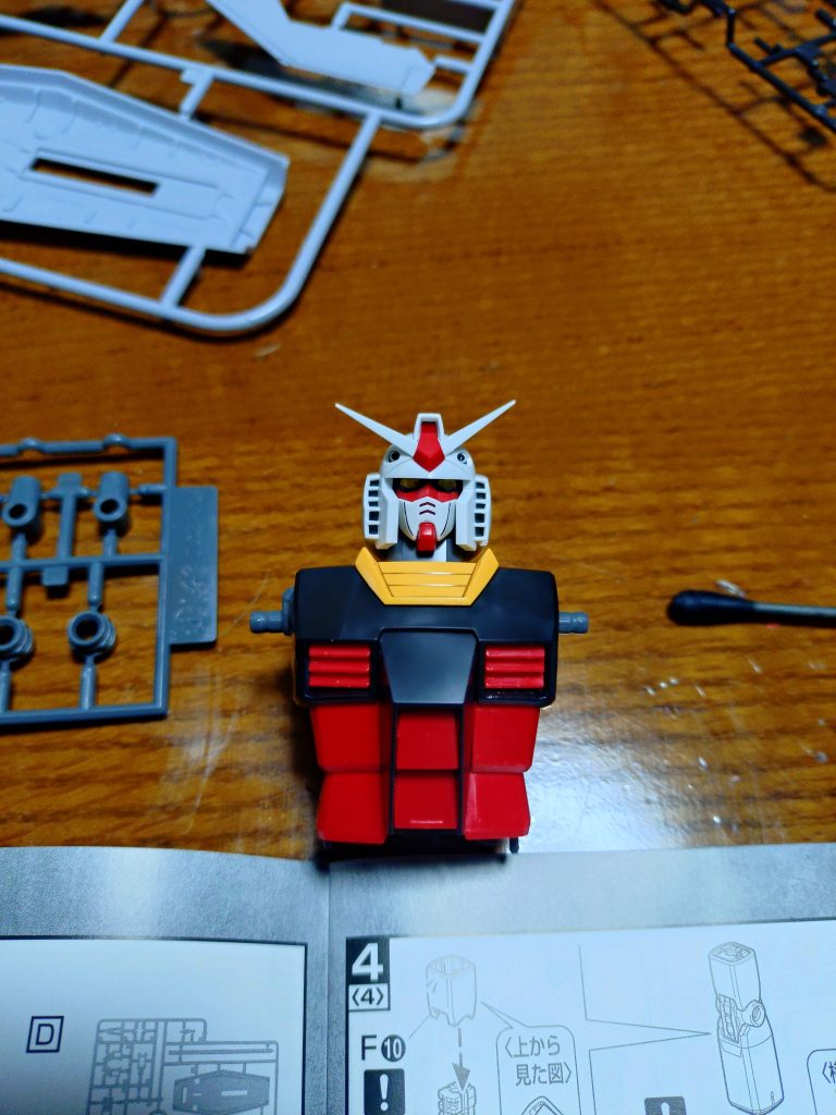 人気のバージョン2.0のガンダムはイケメンです！