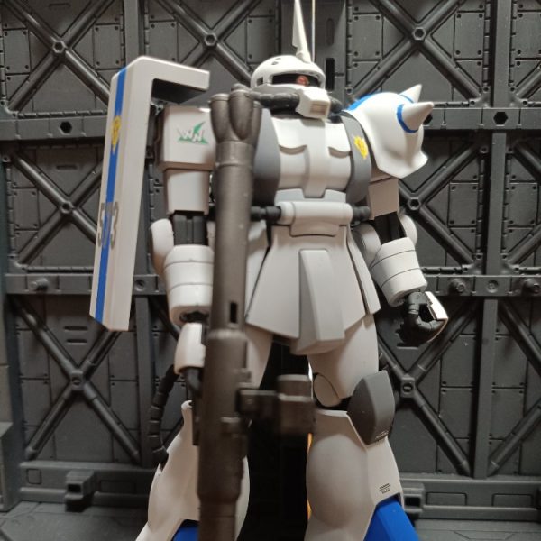 シン・マツナガ専用ザクFS型