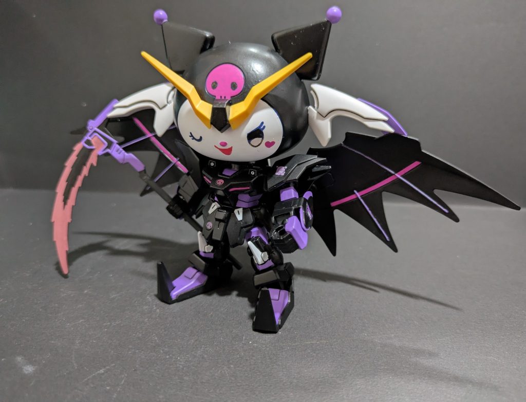 クロミちゃんヘッドバージョンたいした改造はできないのでカラーリングとヘッドをミキシングくらいしかできませんけど…