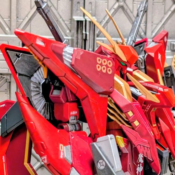 クスィーガンダム　サナダ流赤揃え塗装