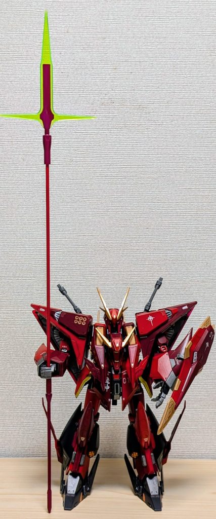 真田幸村には十文字槍というのを忘れてました。水星の魔女のグエル専用ディランザにちょうどぴったりのがありプラ棒で延長しました。