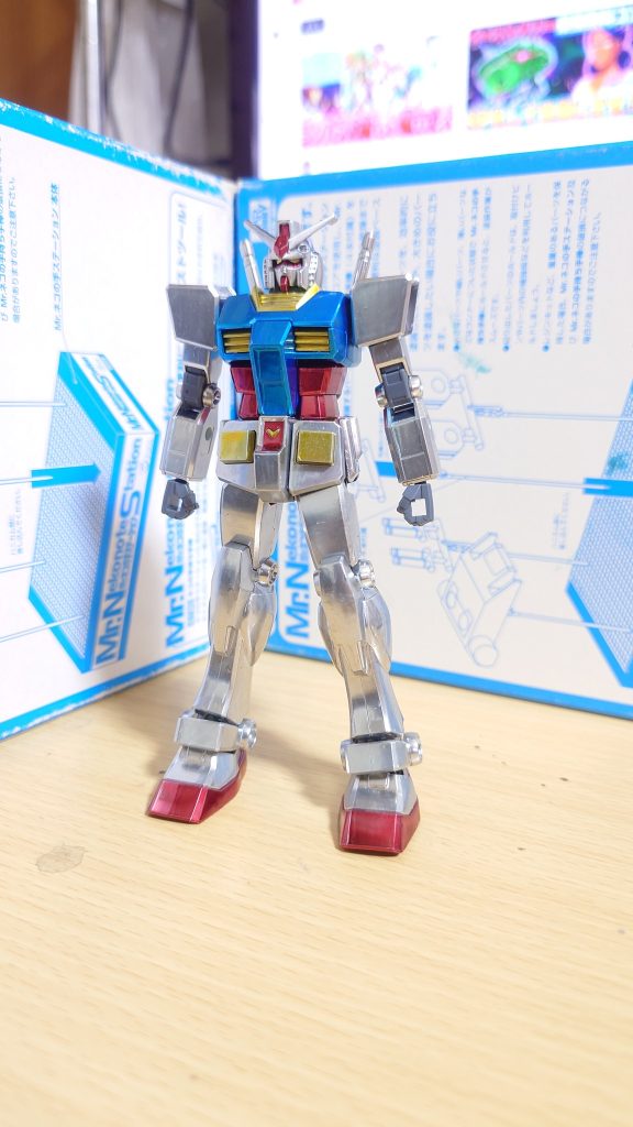 ガンダム　メッキ塗装