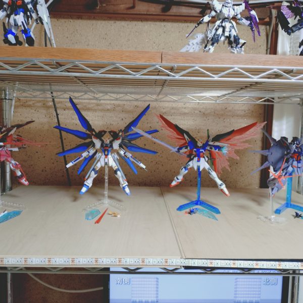 種死の後半のガンダムのリメイク版