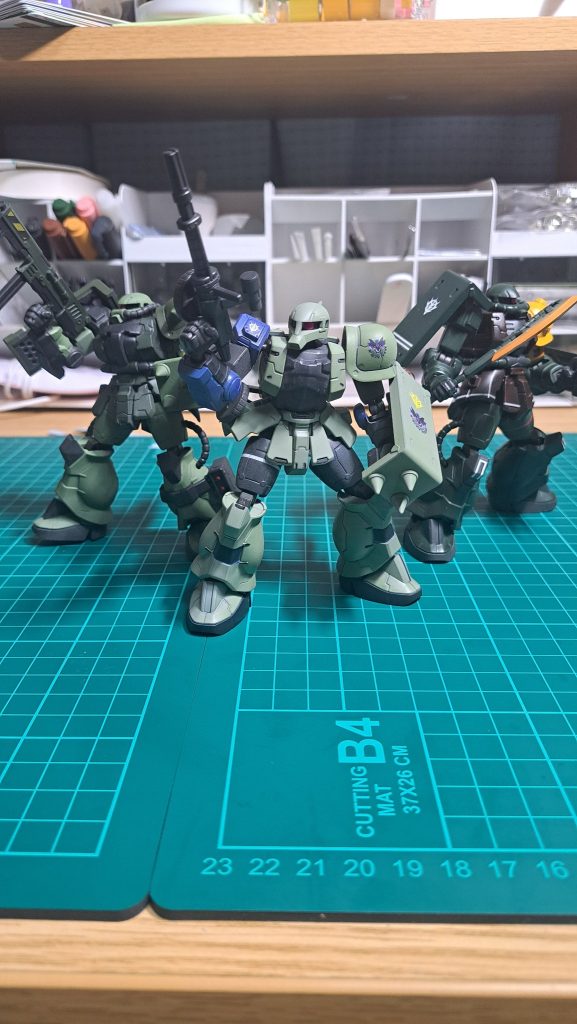 最後はマット機と3機で並べて撮影。フェンリル隊いいですね。最後まで見ていただきありがとうございます。