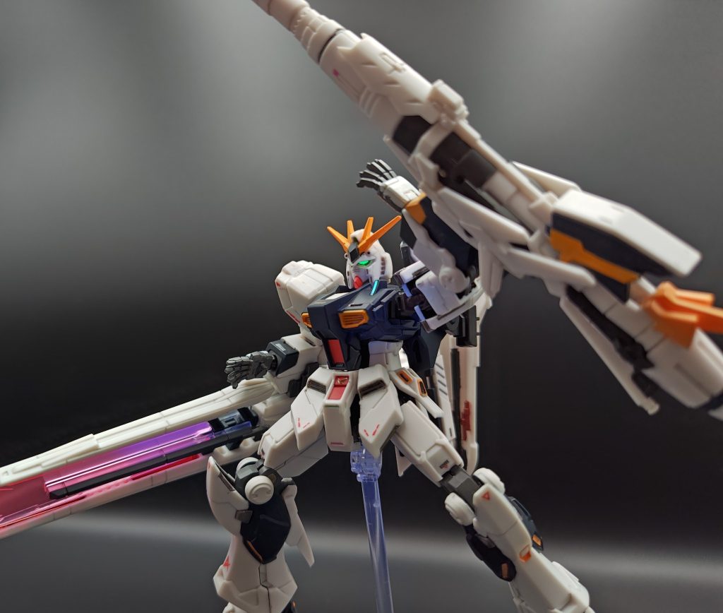 みんな、こっち来いよ‼️かなぁ〜このGフレームのνガンダム、結構イケメンだと思います。今回は以上です。色々と長々で失礼しました！最後までご覧頂きありがとうございます。&nbsp;&nbsp;&nbsp;&nbsp;&nbsp;&nbsp;&nbsp;&nbsp;&nbsp;