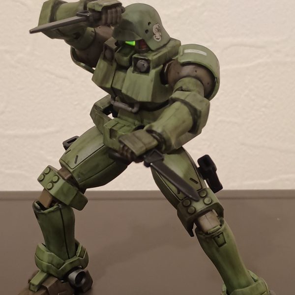リーオーGrünHelm　汚し&バーニア塗り！