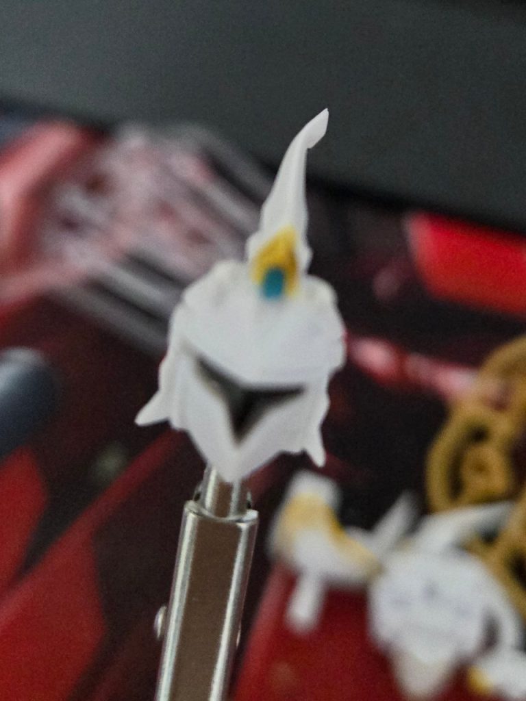曲がっちゃってるwwwカプセルあるあるですよねえええwww