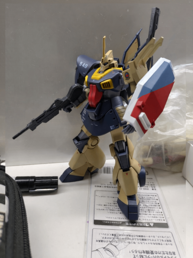 盾の色なやみました。