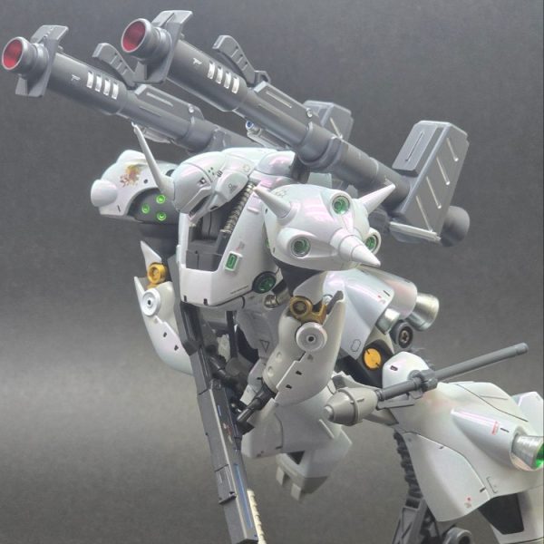白いケンプファー