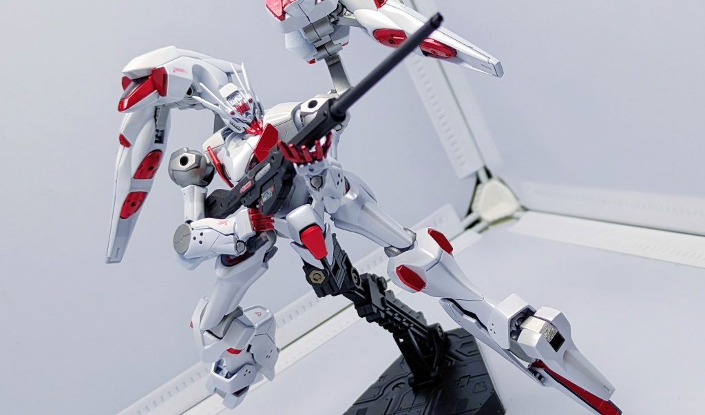 射撃ポーズ取らせるの難しいCジョイントが嫌いすぎるのでもう水星キットは作りません。