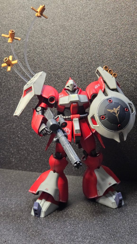 この前行った愛媛のガンダムベースで買ったREヤクトドーガも早く作りたいなあ(笑)