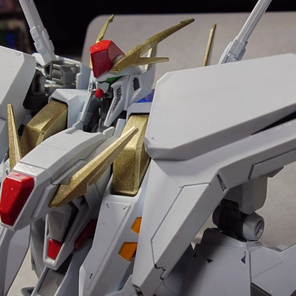 クスィーガンダム