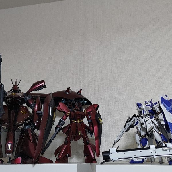 昨年にメルカリでhgナイチンゲールを購入したらre100ナイチンゲールが届いたので、そのまま製作しています。仕事が忙しいすぎて全然塗装ができませんあと少しなんですが、完成まで半年はかかるかなと思われます。なので先に備忘録として本体赤ガイア黒サフ→クレオスルビーレッド→クレオスクリアーレッドフレームガイア黒サフ→クレオスgxメタルブラックバーニア(塗装中)ガイア黒サフ→クレオススーパーシルバー→クレオスクリアーブルー→クレオスクリアーイエロー腕メカサフスーパーヘヴィ武器未定デカールは1/100逆襲のシャア23を使用予定ラッキーな事にモノアイのLED付きでした。8/30 モチベーションがあがらないためデカール貼りに移行します。バーニアノズル1個紛失のため、壽屋バーニアノズル購入UME-STARディテールアップエッジングモールド41右手無いためオデュッセウスガンダムより余剰パーツを流用デカールはMG逆襲のシャア23とハイキューパーツのコーションデカールホワイト3を使用追記妥協して終わりとします&nbsp;&nbsp;（3枚目）