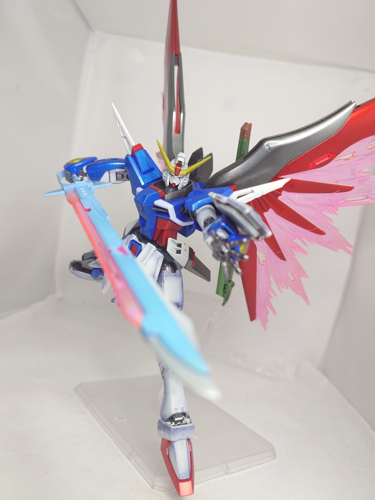 【メタリック塗装】デスティニーガンダム–2枚目/制作者：ライカ